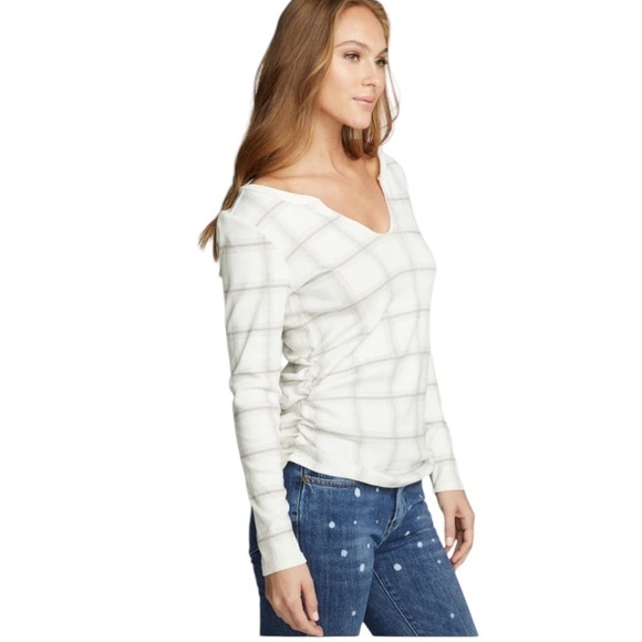 NEW CHASER Hazel Plaid Long Sleeve Split Neck Rouched Side Tee Size Small - Picture 2 of 13
